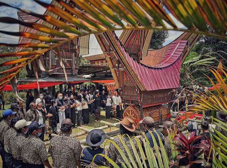 rambu solo'