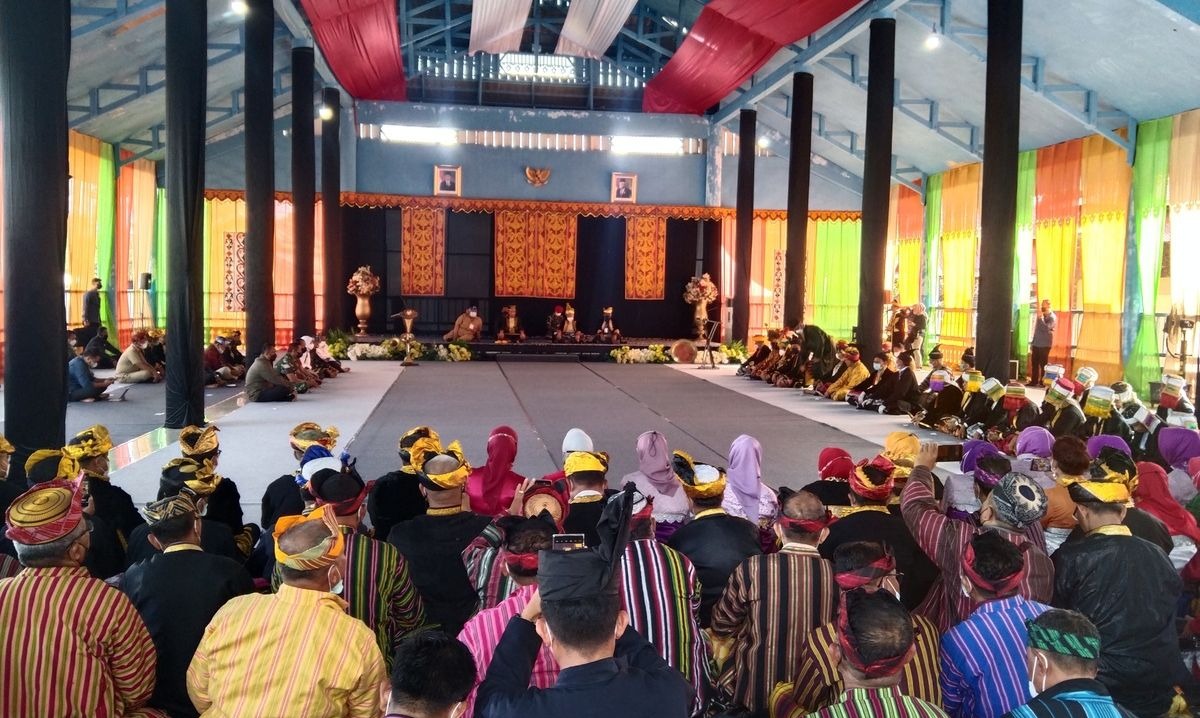 adat siti la ode