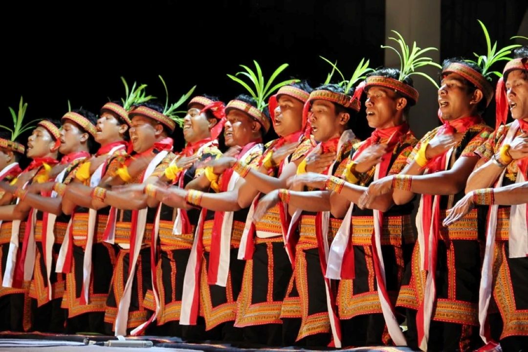 tari seribu tangan
