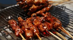 kuliner tradisional sate